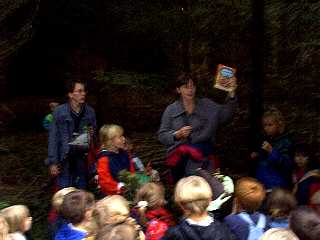 Alfener Hutzelmänner im Wewerschen Wald (2000)