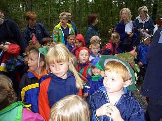 Alfener Hutzelmänner im Wewerschen Wald (2000)