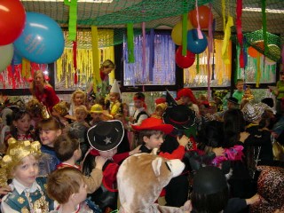 Karneval im Kindergarten (2001)