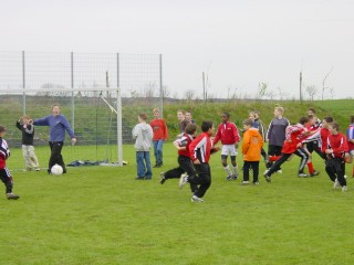 Die jungen Kicker legten sofort los