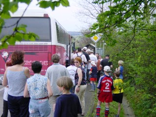 Dann geht es zum Bus