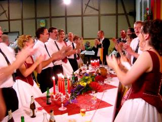 Die Stimmung am Hoftisch war wieder super