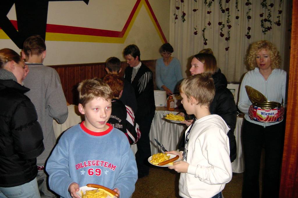 Adventsfeier der Jugendabteilung des SV RW Alfen (2002)