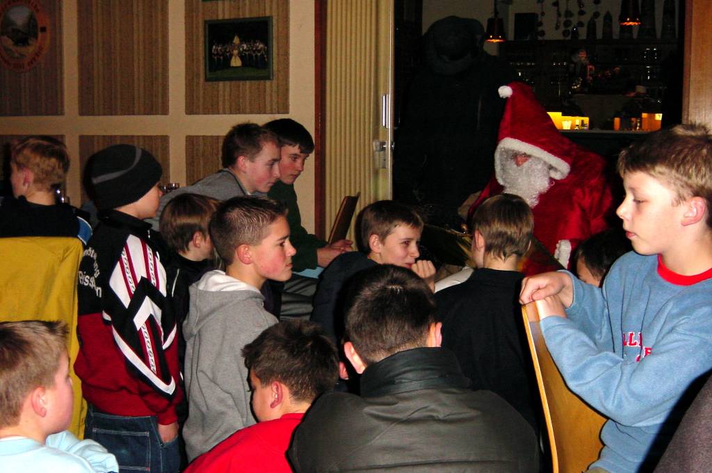 Adventsfeier der Jugendabteilung des SV RW Alfen (2002)