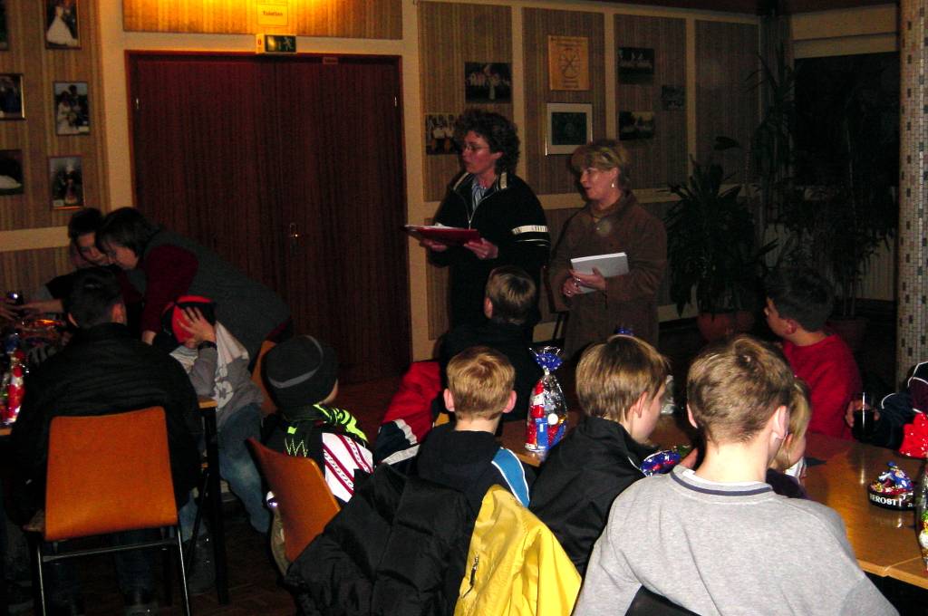 Adventsfeier der Jugendabteilung des SV RW Alfen (2002)