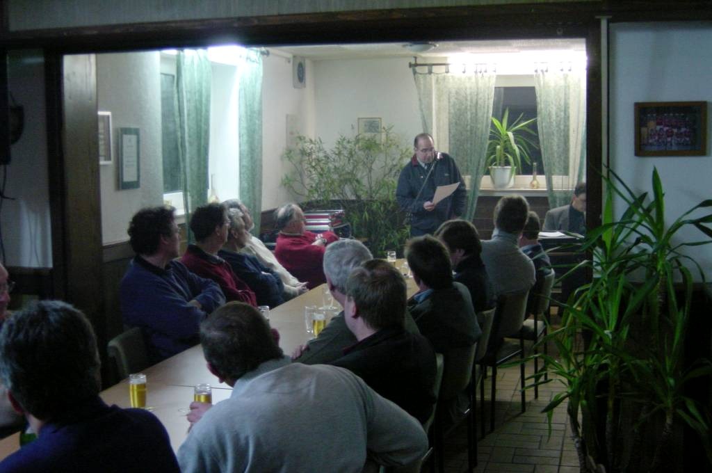 Alfener Volleyballer vor der 3. Meisterschaft ohne Niederlage in Folge (2003)