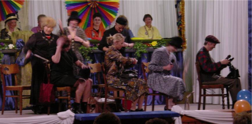 Weiberfastnacht in der Schützenhalle (2003)