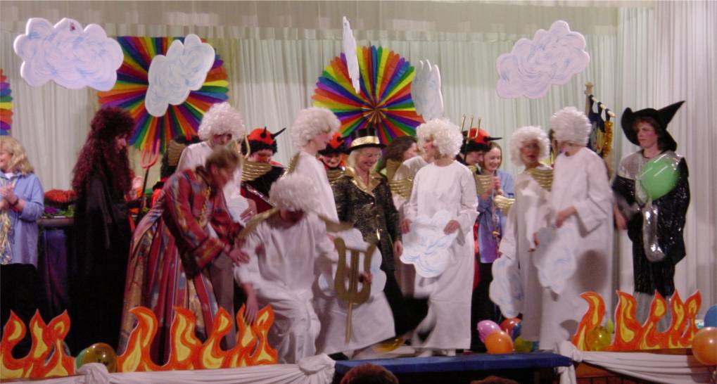 Weiberfastnacht in der Schützenhalle (2003)
