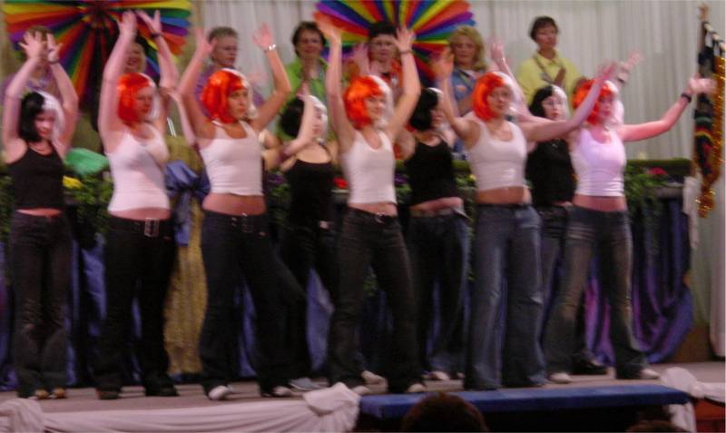 Weiberfastnacht in der Schützenhalle (2003)