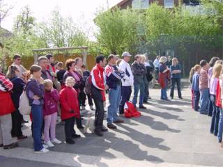 Über fünf Tage erstreckt sich das Besuchsprogramm. Am heutigen Freitag steht die Grundschule Alfen auf dem Programm.