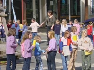 Die Kinder hatten zwei Lieder ...