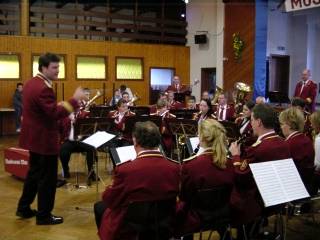 Musikverein Alfen feiert sein 75 jähriges Bestehen (2003)