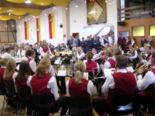 Musikverein Alfen feiert sein 75 jähriges Bestehen (2003)