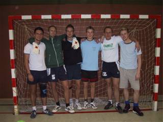 Die Volleyballer erreichten in ihrer fremden Sportart einen beachtlichen 4. Platz.