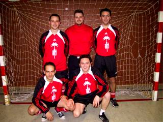 Auf den 2. Platz kam das Team A der 1. Mannschaft, die gegen ihre Kollegen vom Team B und gegen die Volleyballer verloren