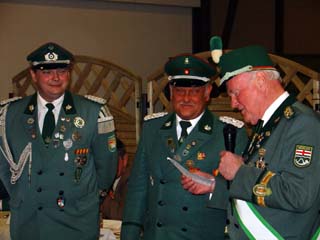 Den hohen Bruderschaftsorden erhielten Markus Hüster und Bernhard Mura