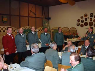 Für 25 Jahre Mitgliedschaft wurden einige Schützenbrüder gehrt.
