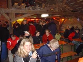 Im alten Schafsstall gab es dann noch fetzige Musik und Longdrinks.