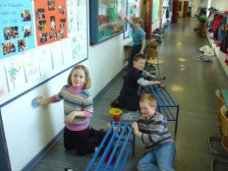 Frühlingstag in der Grundschule unterm Regenbogen (2004)