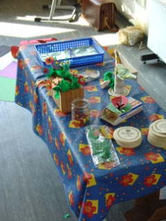 Frühlingstag in der Grundschule unterm Regenbogen (2004)