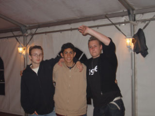 Jung und Alt waren dabei.