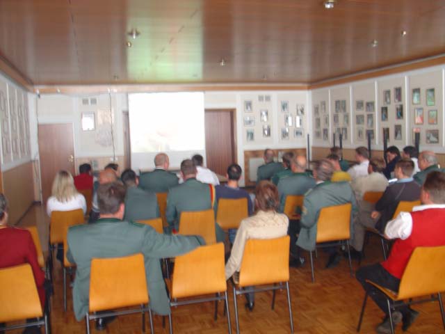 Ab 18:00 Uhr wurde das 2. Vorrundenspiel der deutschen Fußballmannschaft bei der EM 2004 übertragen. Die Deutschen errangen nur ein 0:0 gegen Lettland.