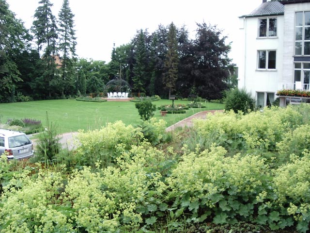 Außenanlage