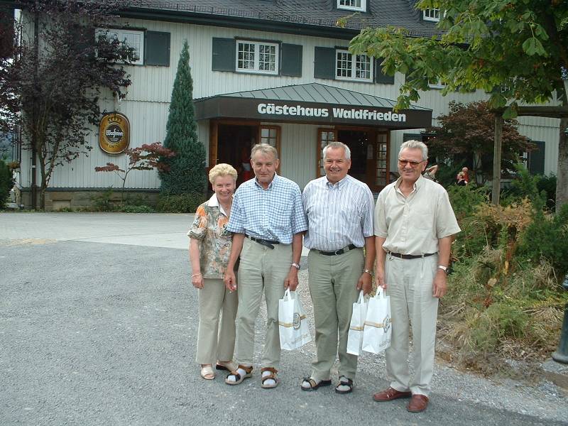 Gelungener Ausflug der Alfen Seniorenschützen (2004)
