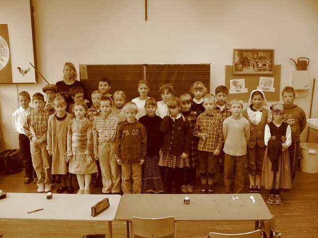 Ein interessantes Erlebnis für die Kinder, die sich freuen morgen wieder "normal" Unterricht zu haben.