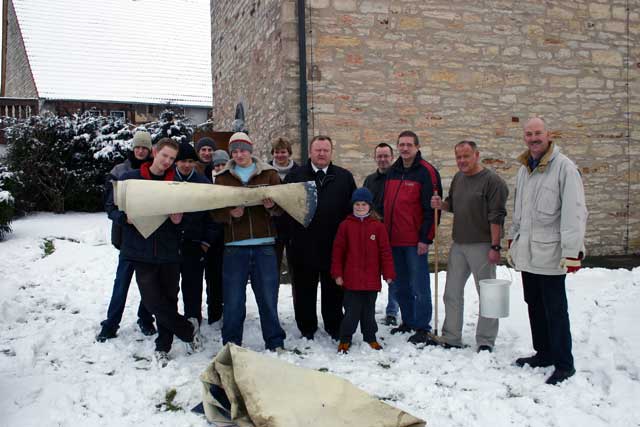Offene Jugendarbeit in Alfen - Die Weichen sind gestellt (2005)