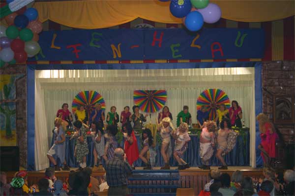Weiberfastnacht in der Schützenhalle (2005)