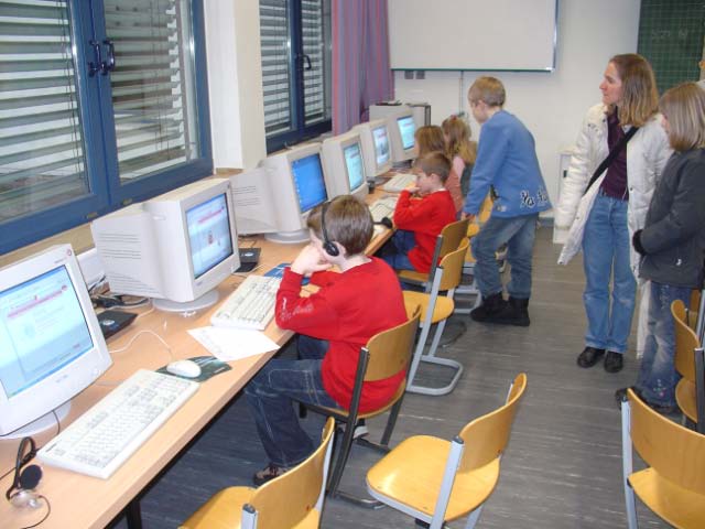 Auch die Computer der Grundschule standen den Besuchern zur Verfügung