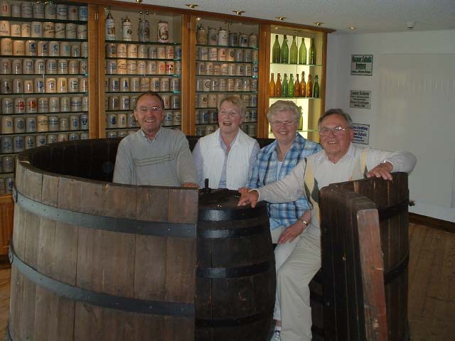 Ausflug der Alfener Schützen: Miele-Werke und Potts-Brauerei (2005)