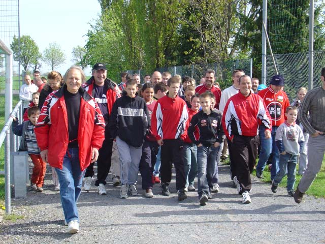 Diese versammelten sich für die Begrüßung