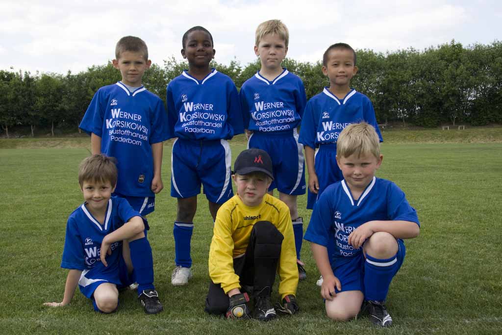<p>Die Mini-Kicker des TSV Wewer</p>