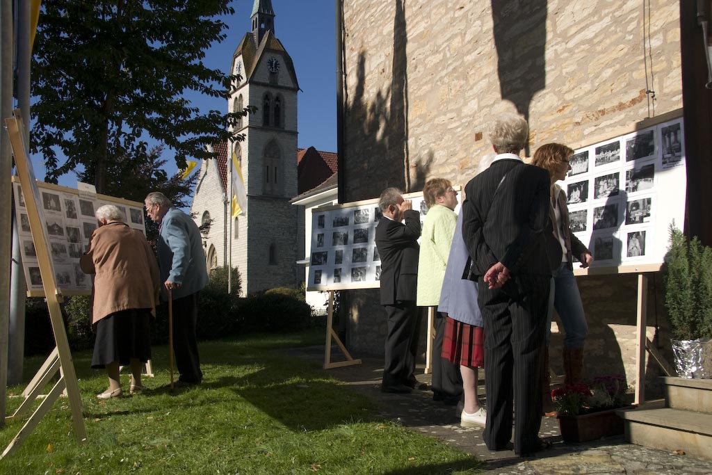 <p>Fest um die Kirchen und vor dem Buergerhaus</p>