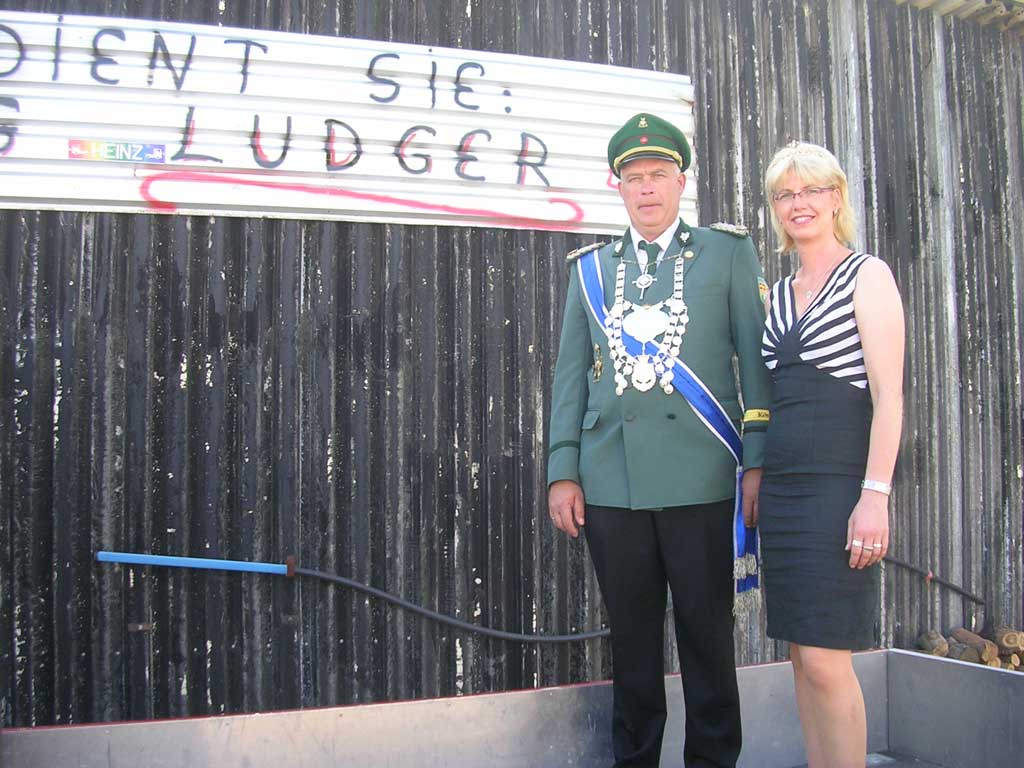 <p>Unser Königspar bei Firma Siemensmeier</p>