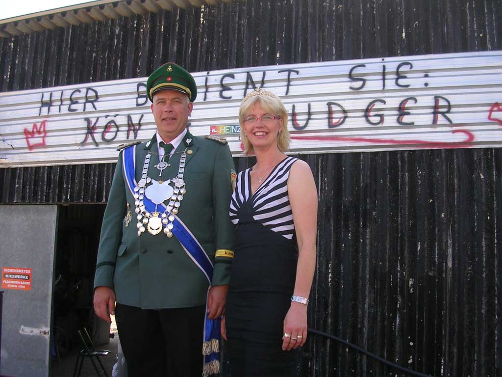 <p>Hier bedient sie: König Ludger</p>