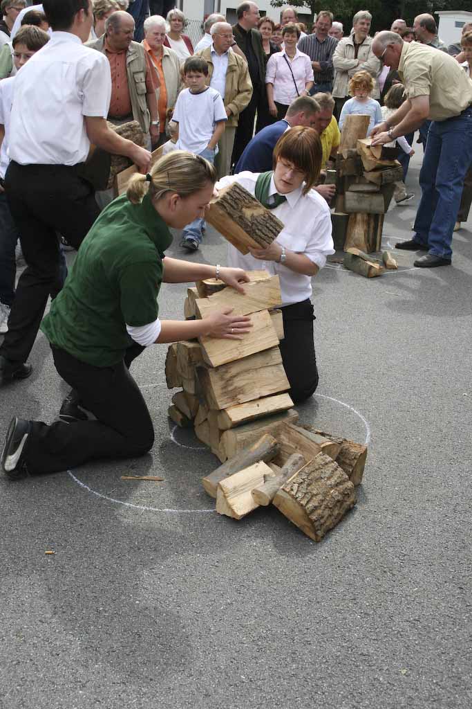 <p>Quer, hochkant, liegend oder stehend, hier war Geschicklichkeit gefragt</p>