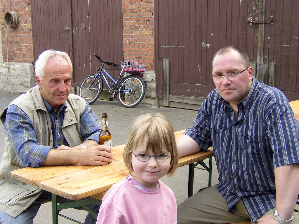 <p>OLYMPUS DIGITAL CAMERA</p>
