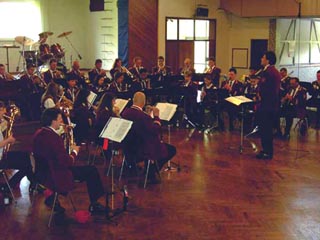 <p>In voller Besetzung wurde die gesamte Bandbreite des Repertoire dargeboten</p>