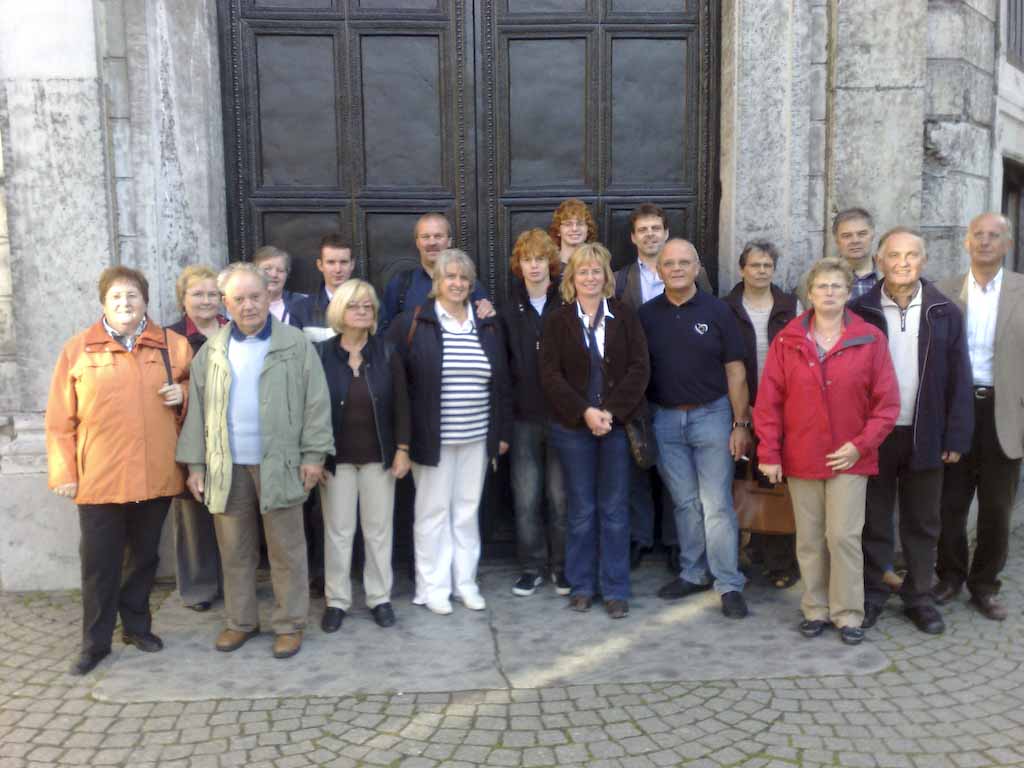 ticker-2008-10-12-012