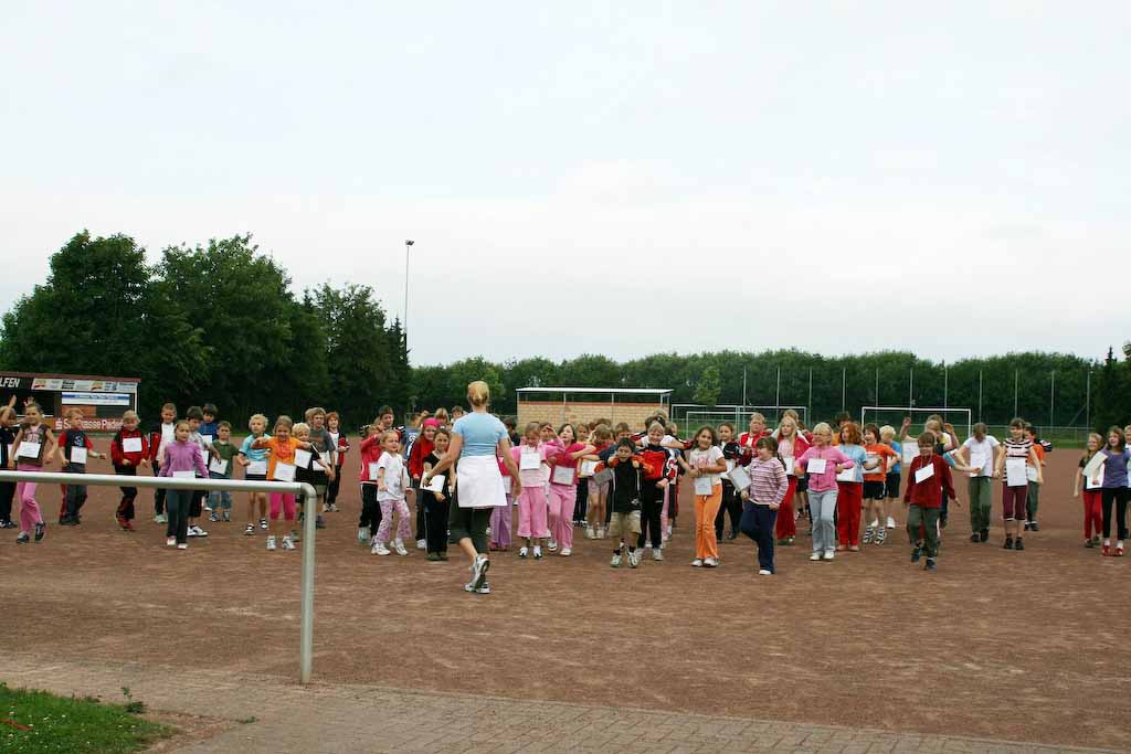 <p>Sportfest der Grundschule unterm Regebogen in Alfen</p>