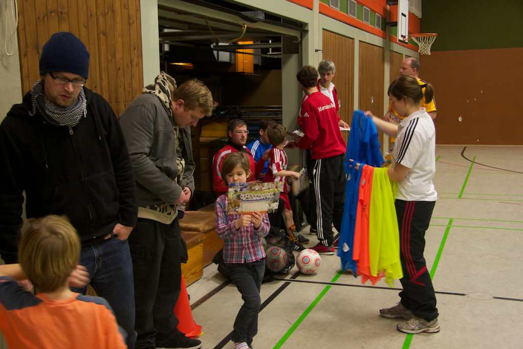 <p>Das DFBmobil besucht Alfen</p>