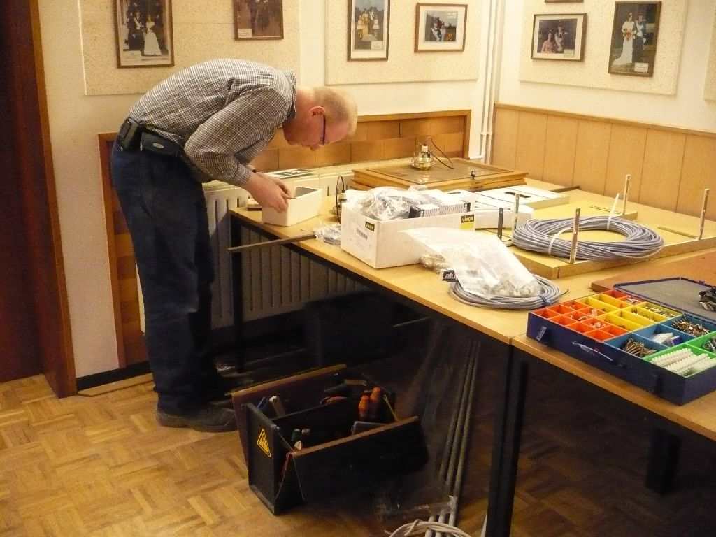 <p>Renovierung der GaststaÌtte im SchuÌtzenhaus</p>