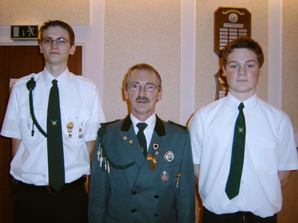 <p>Michael Hansmeier Silberne Nadel (128 Ringe )Josef Koch und Jan-Philip Bohnensteffen Goldene Nadel (102 Ringe)</p>