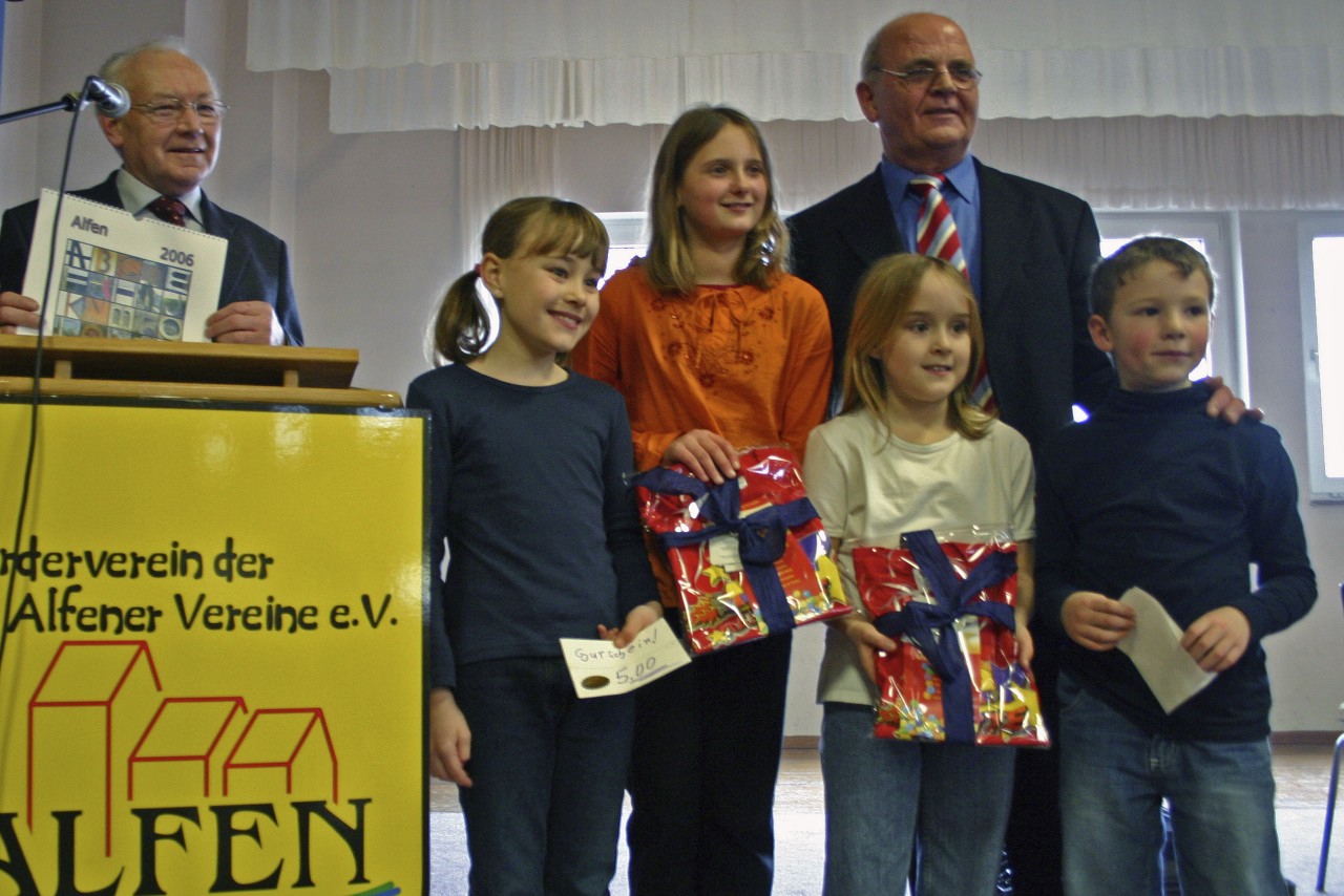 <p>Im Jubiläumsjahr zum 975-jährigen Gründung Alfens war Josef Lüke besonders aktiv.  Hier bei der Eröffnungsveranstaltung.</p>
