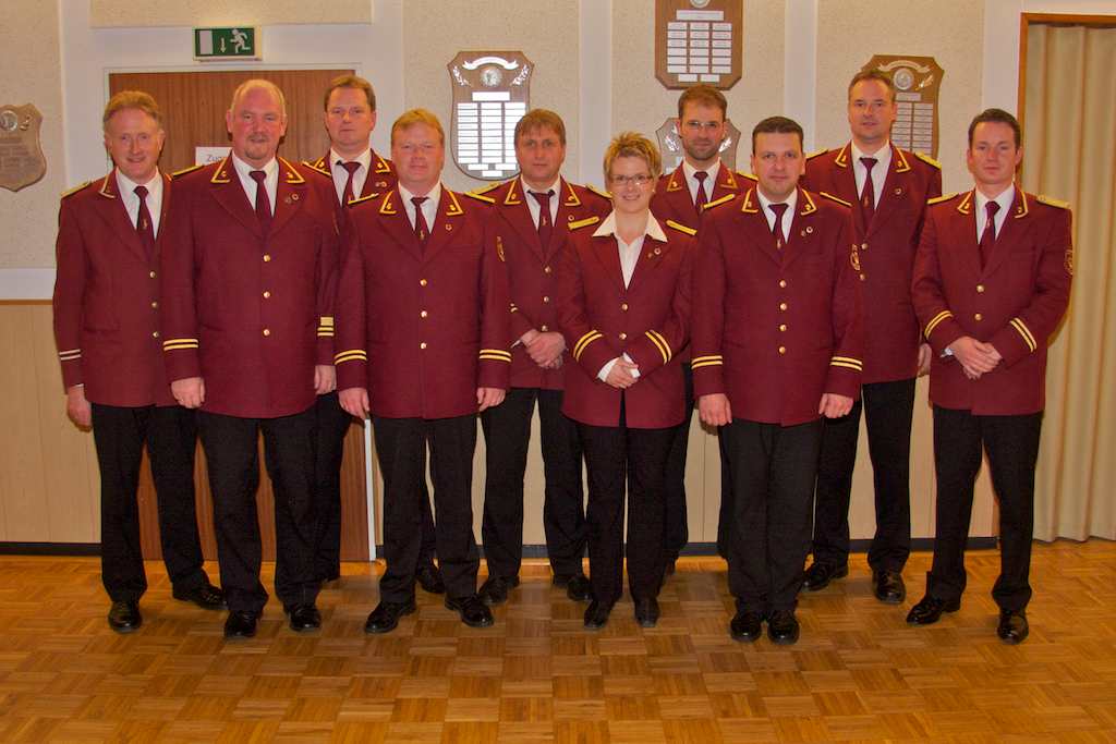 <p>200 Jahre Musikgeschichte des Musikvereins Alfen</p>