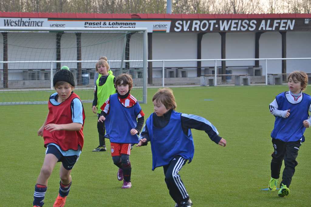 <p>Trainings-Camp der F- und E-Jugend und deren Familien</p>