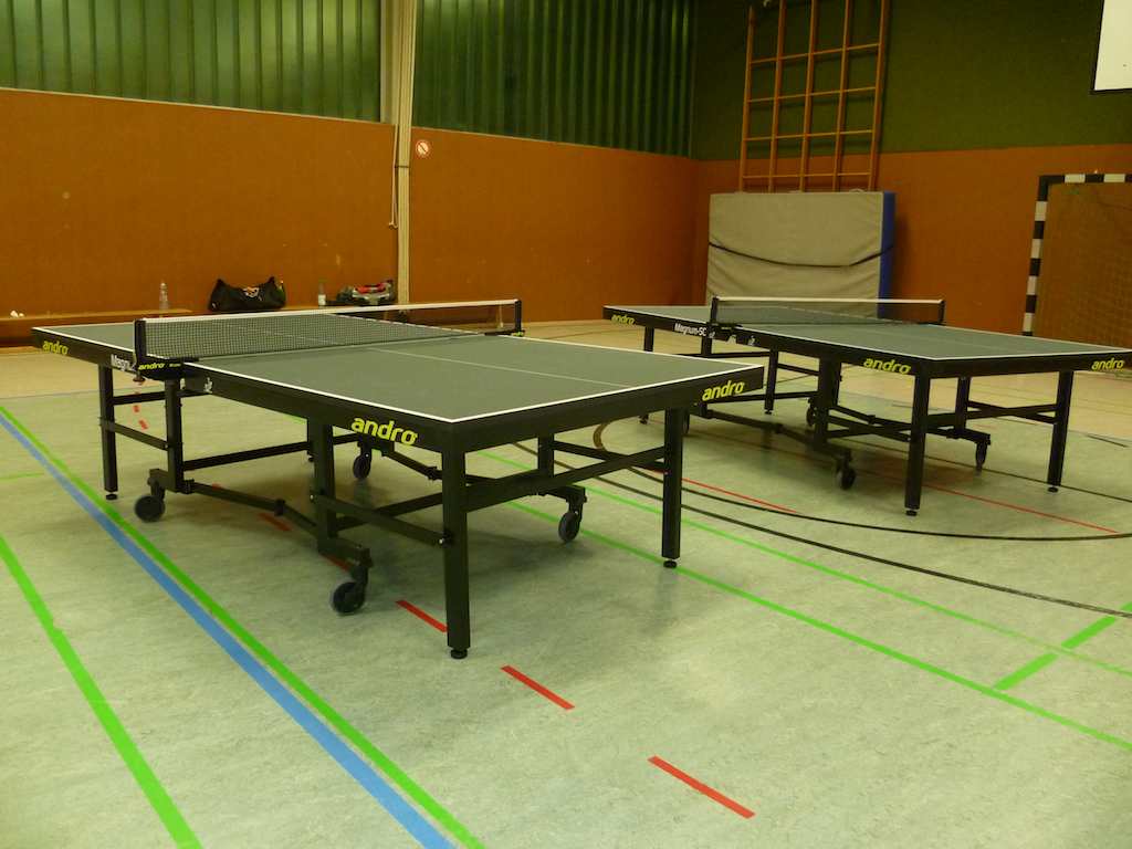 <p>Neue Tischtennisplatten fuÌr die Tischtennisabteilung</p>